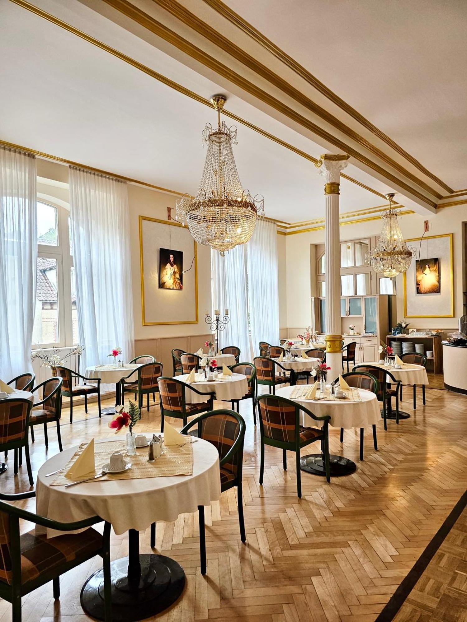 Gala Hotel Pforzheim Eksteriør bilde